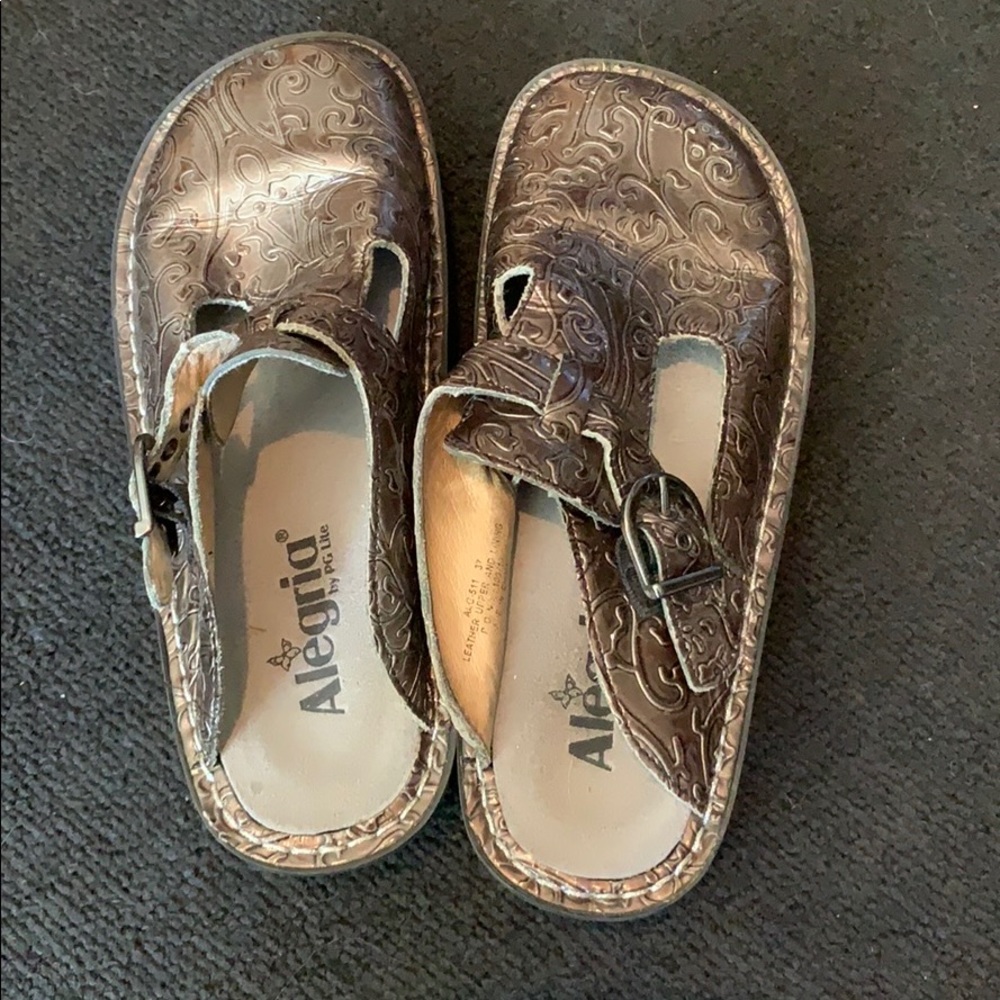 Women’s Allegria classic clogs